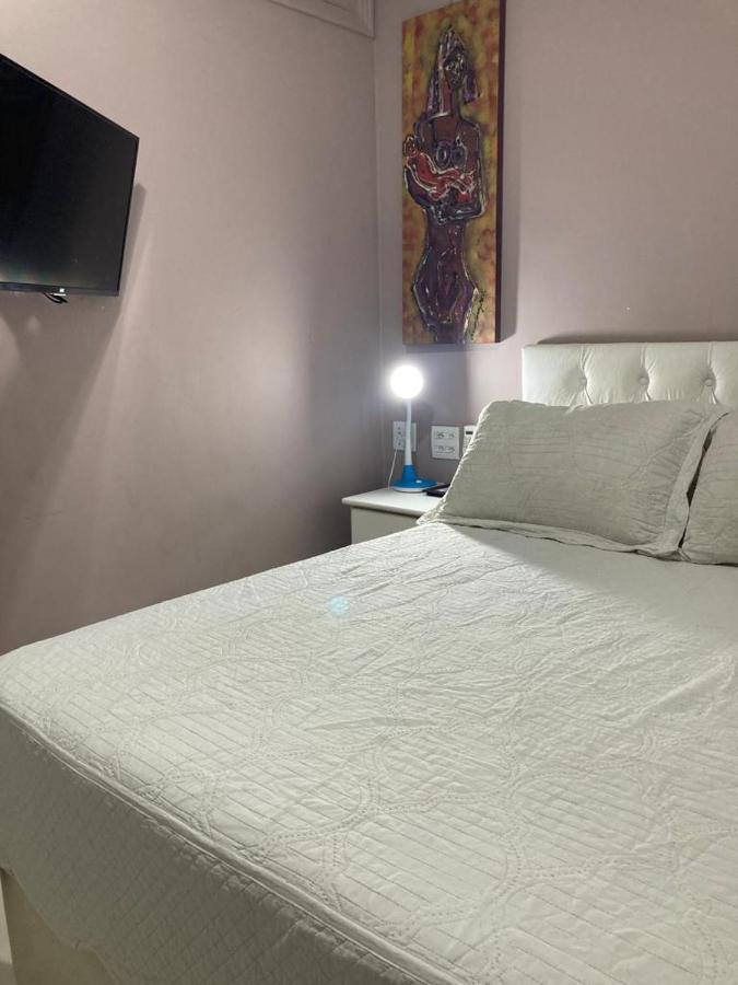 Em Copacabana Apartamento Mobiliado No Posto 6 Rio de Janeiro Esterno foto
