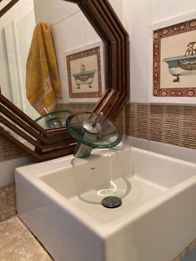 Em Copacabana Apartamento Mobiliado No Posto 6 Rio de Janeiro Esterno foto