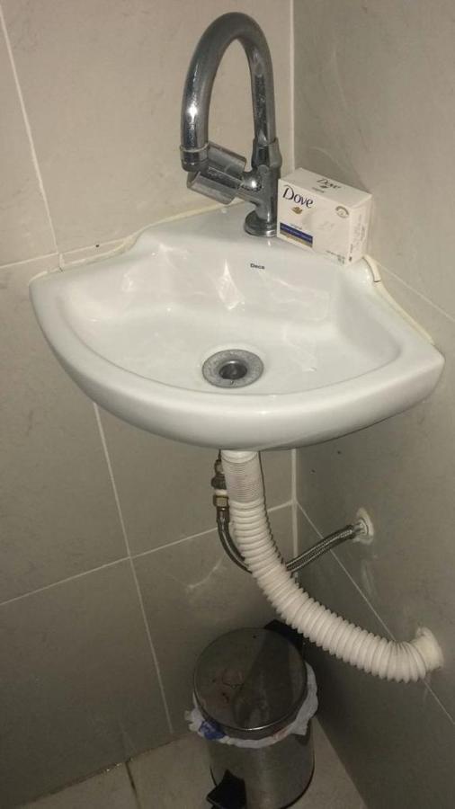 Em Copacabana Apartamento Mobiliado No Posto 6 Rio de Janeiro Esterno foto